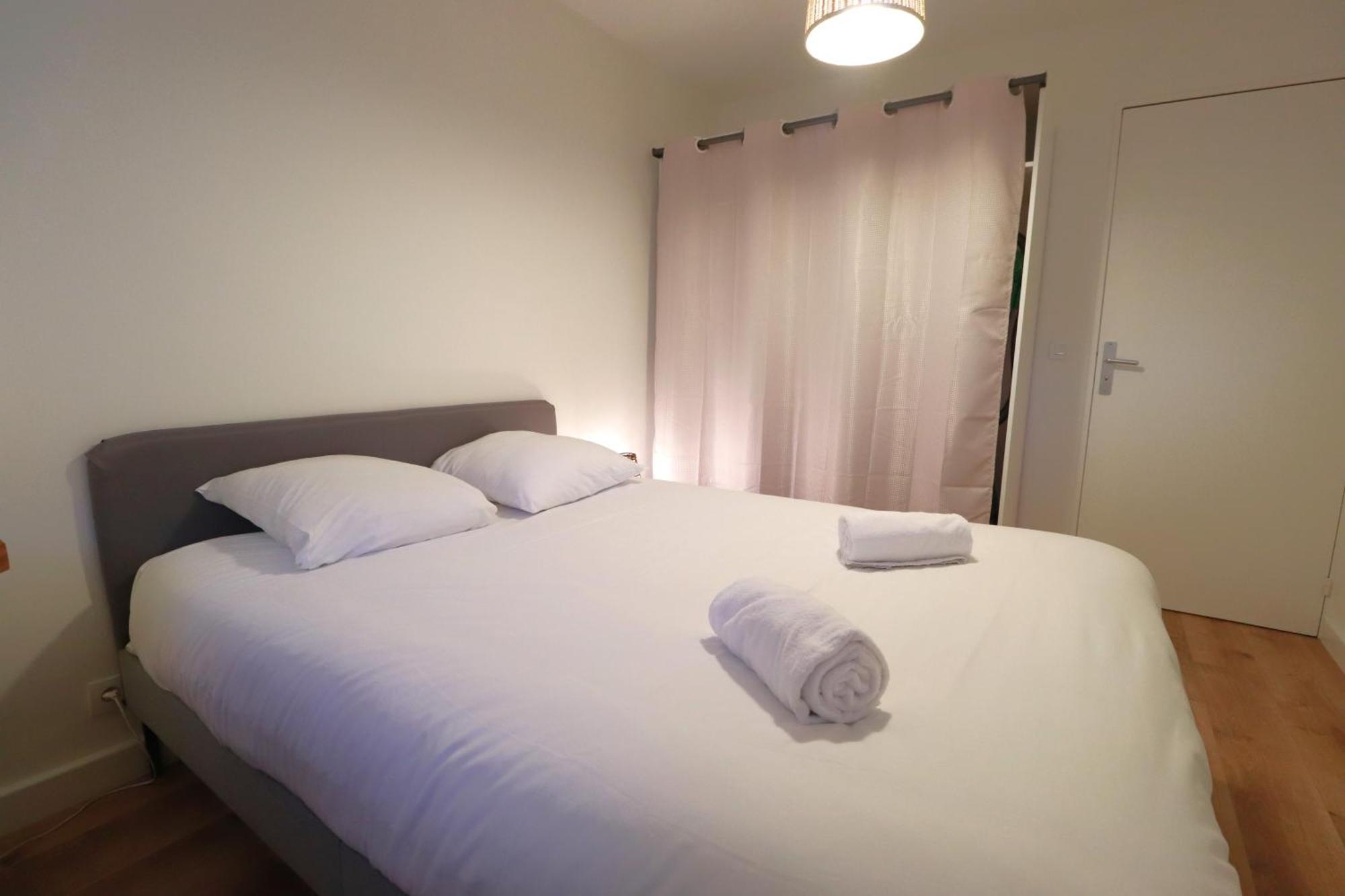 Olivia - T2 - Confort - Wifi- Parking วานส์ ภายนอก รูปภาพ